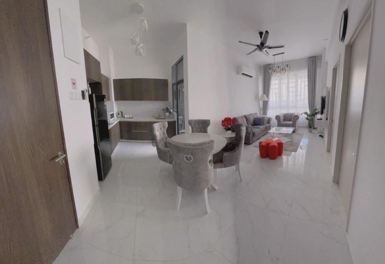 Deena Suite At Troika ,โกตาบารู ภายนอก รูปภาพ