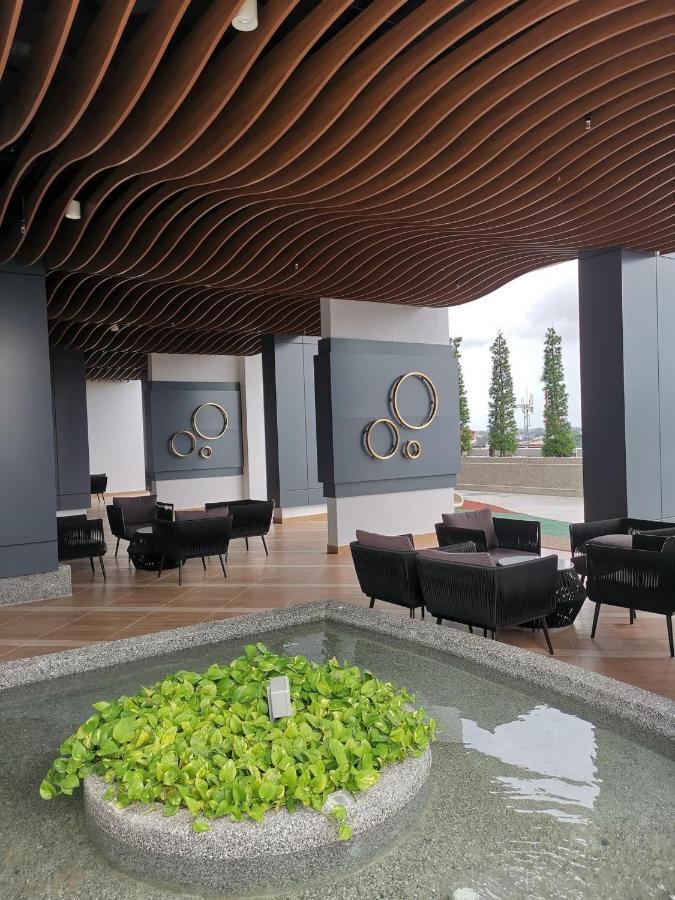 Deena Suite At Troika ,โกตาบารู ภายนอก รูปภาพ